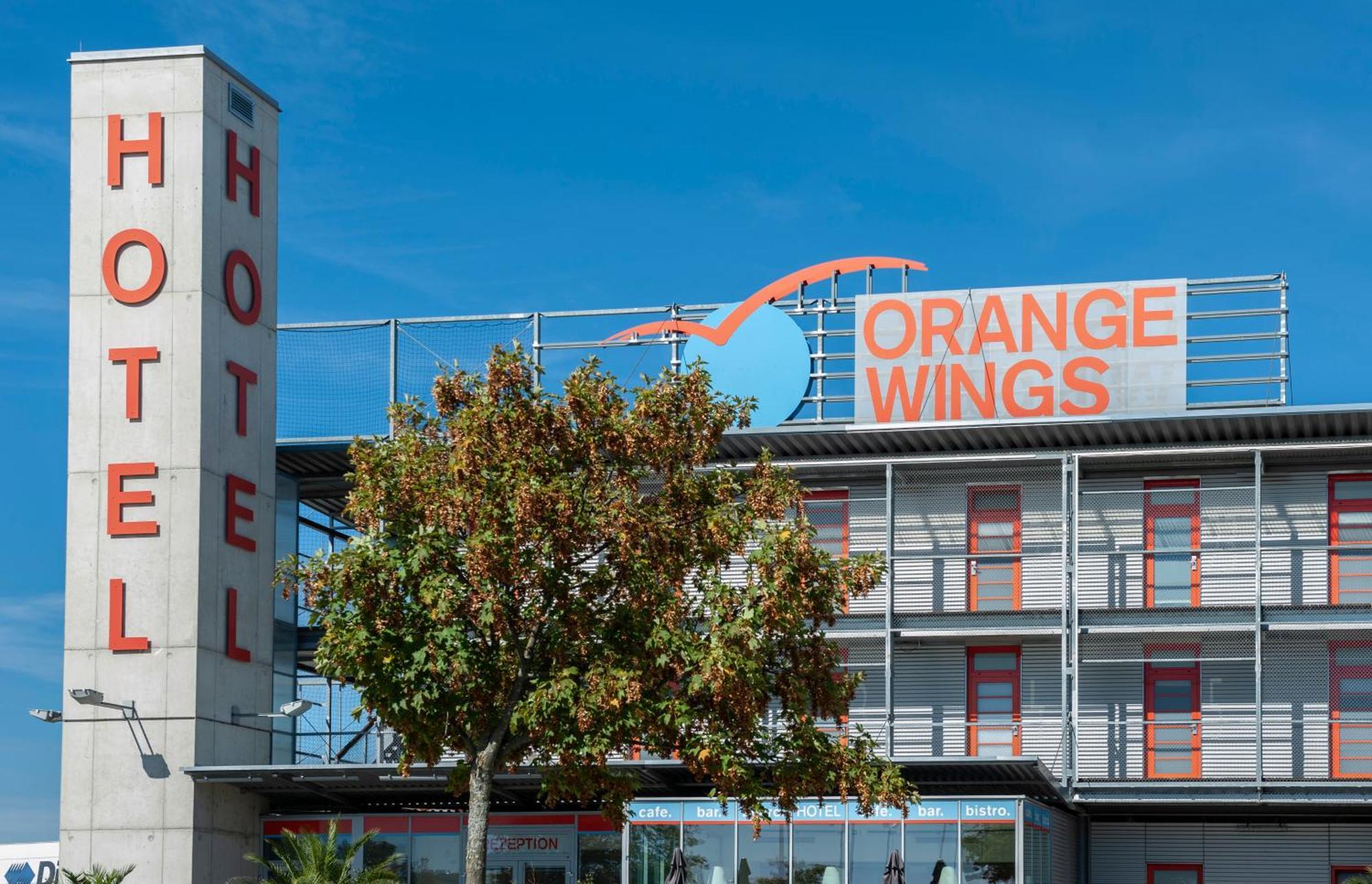 Orange Wings Motel