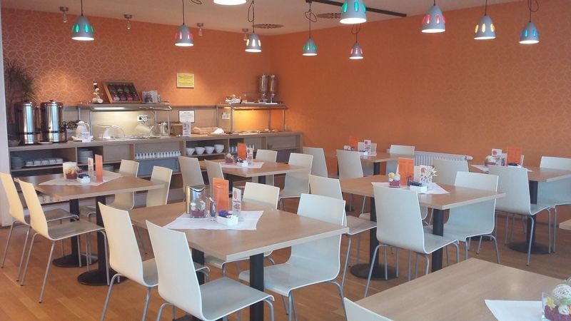 Orange Wings Motel 3*